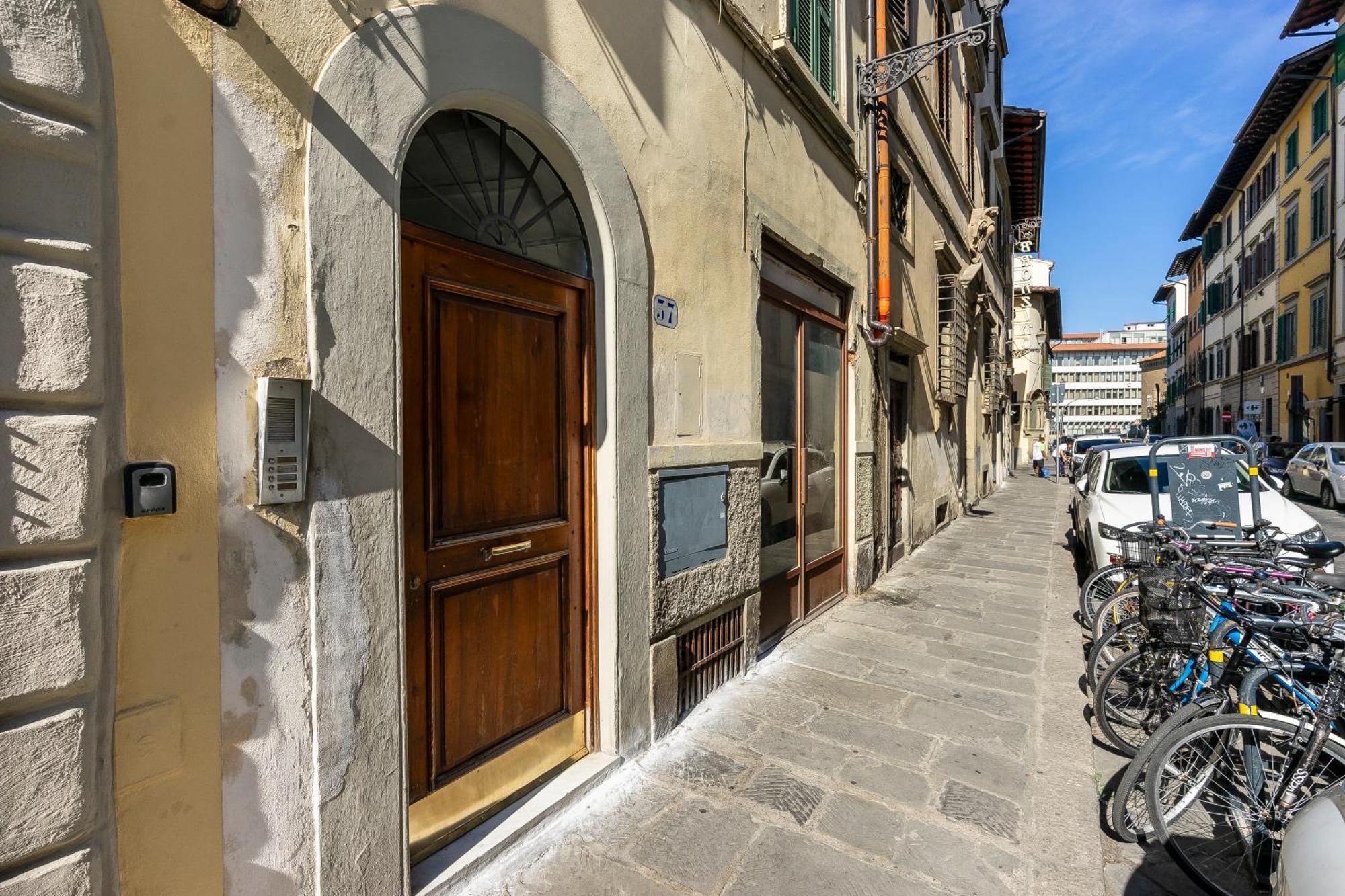 Apartment Ruote For Three Florenz